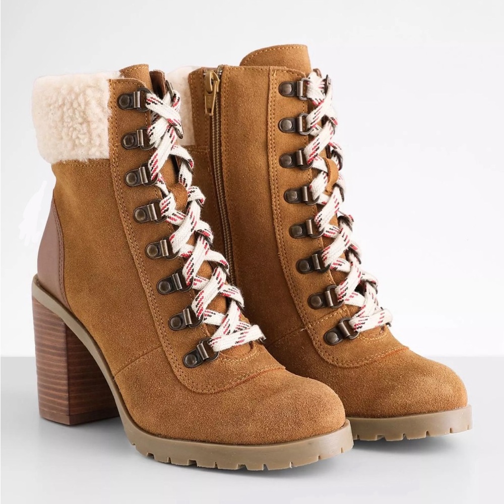 Crevo Joan Leather Ankle Boot NWOB